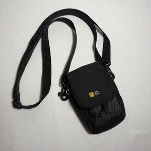 Case Logic Digital Camera Case Black Zip Long Adjustable Strap